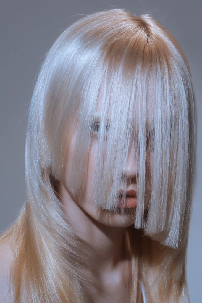 Metallic Ice Blonde Straight Cut
