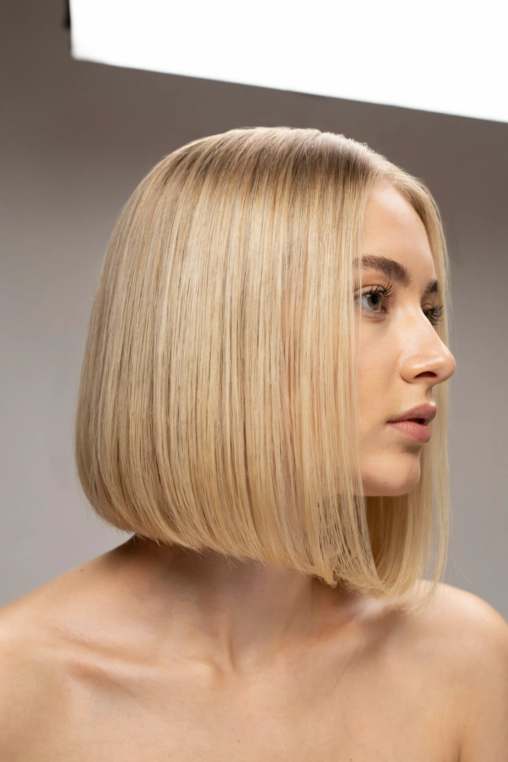 mirror shimmer blunt lob