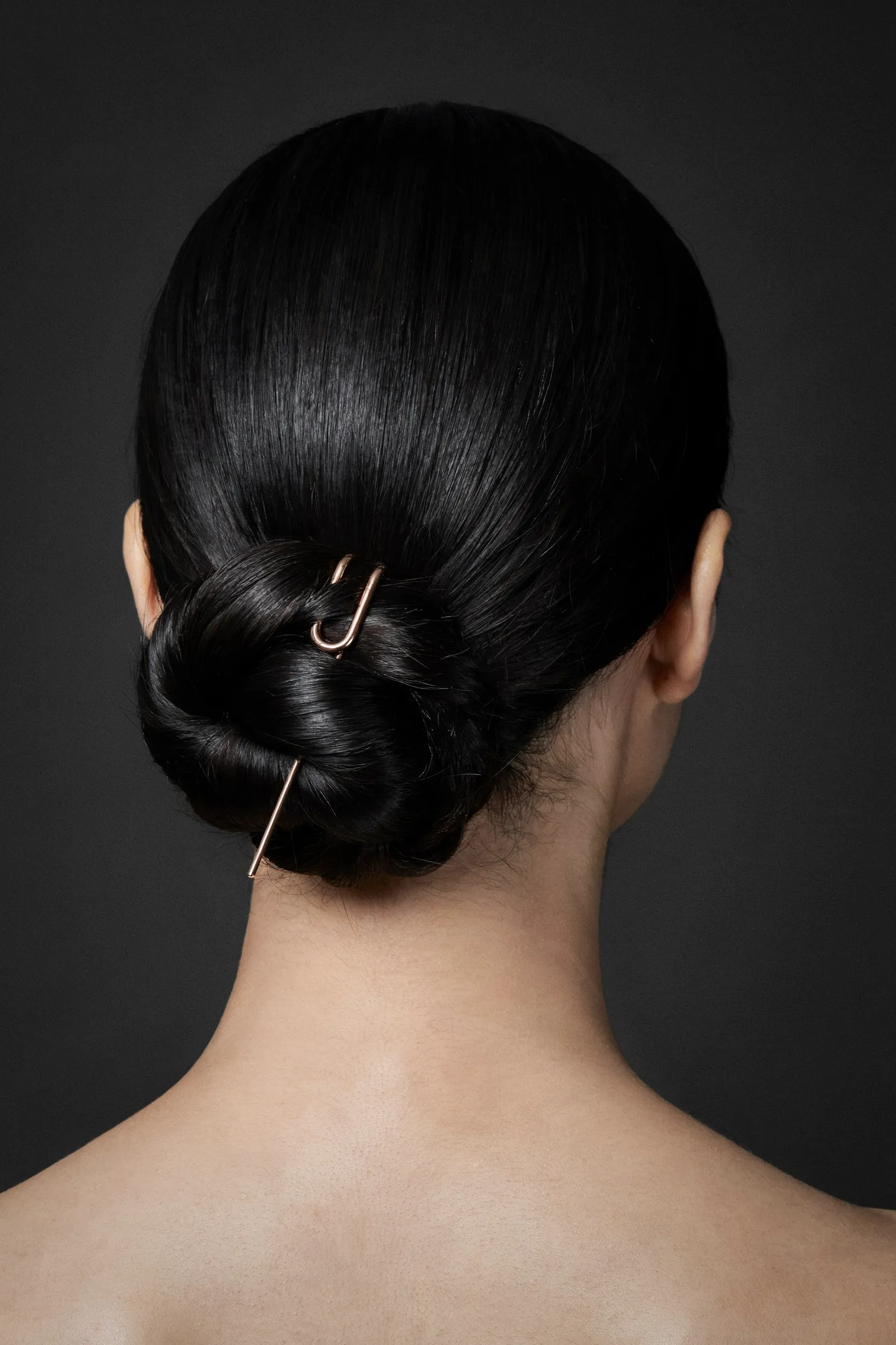sleek chignon bun