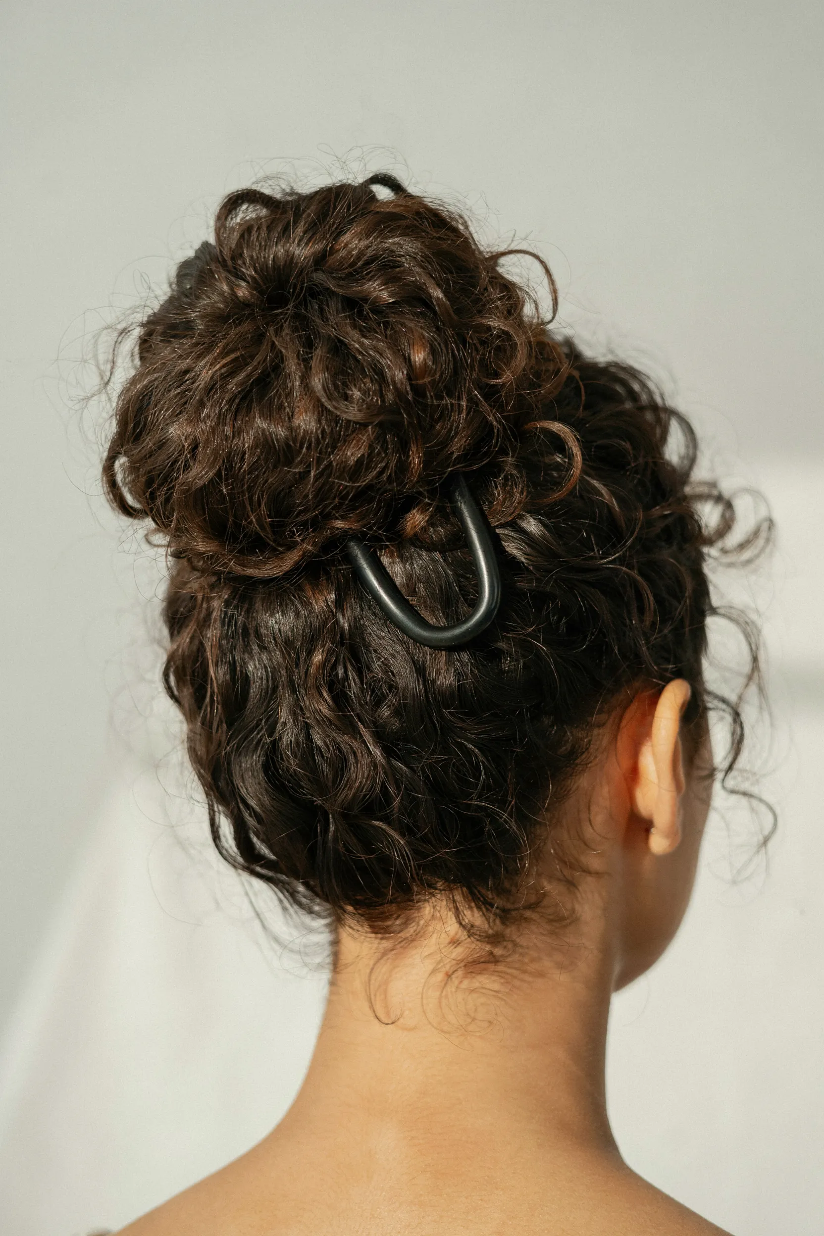 voluminous top bun